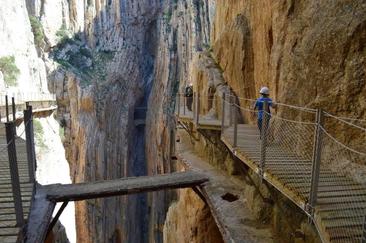 El Emigrante Villa El Chorro Exteriör bild